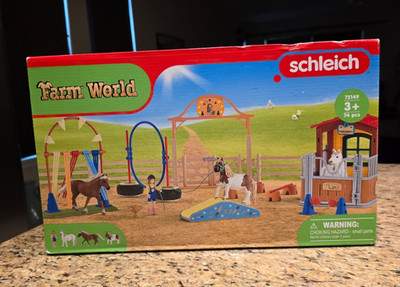 Schleich Farm World, Horse Toy for Kids  Agility at The Stable Horse Set 72149