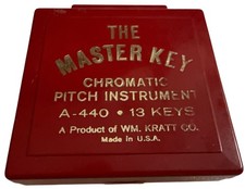 The Master Key Chromatic Pitch Instrument Kratt Co A-440 13 Keys MK2-C Vintage