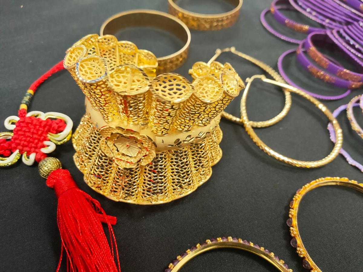 Lot De Bijoux De Mariage Indien Style Bollywood - Doré, Peut-être Plaqué Or, Pièce Rare Occasion