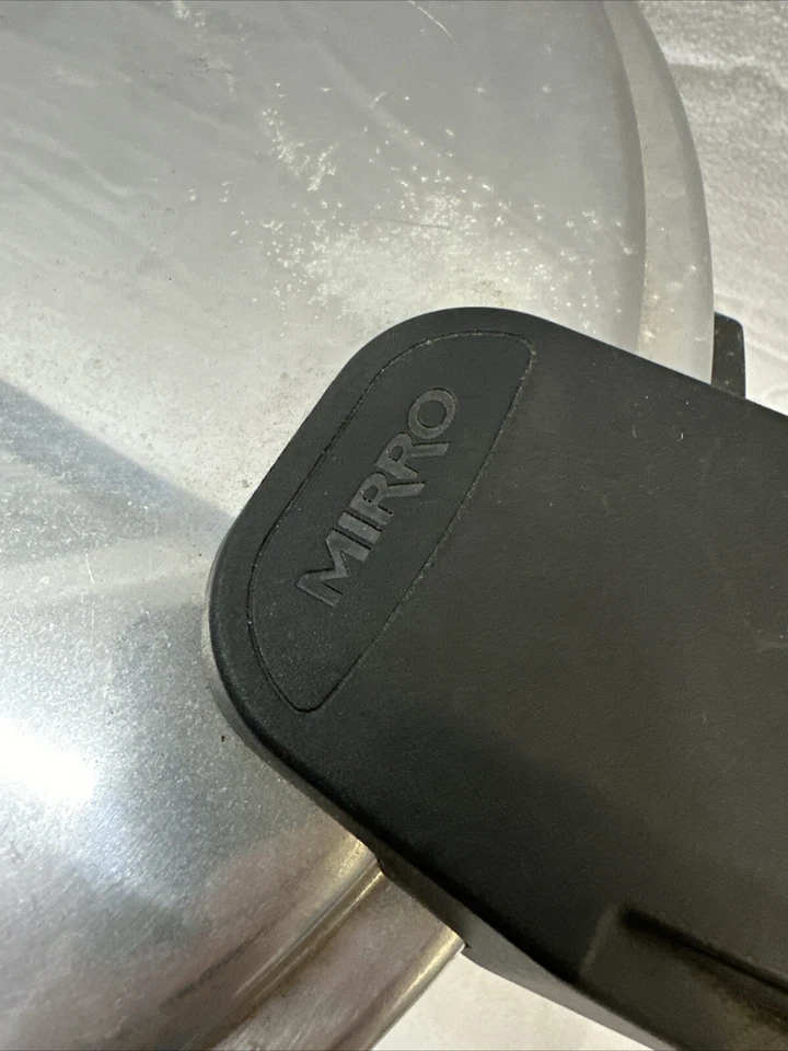 Olla a presión Mirro 92122B aluminio pulido 5/10/15 PSI / 22 cuartos 20,8 L Foto 2 de 4