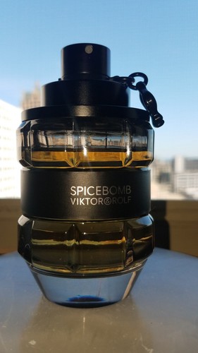 🟢2013 Vintage Viktor & Rolf Spice Bomb EDT #38K703 81ml/2.7oz First formula - Picture 7 of 22