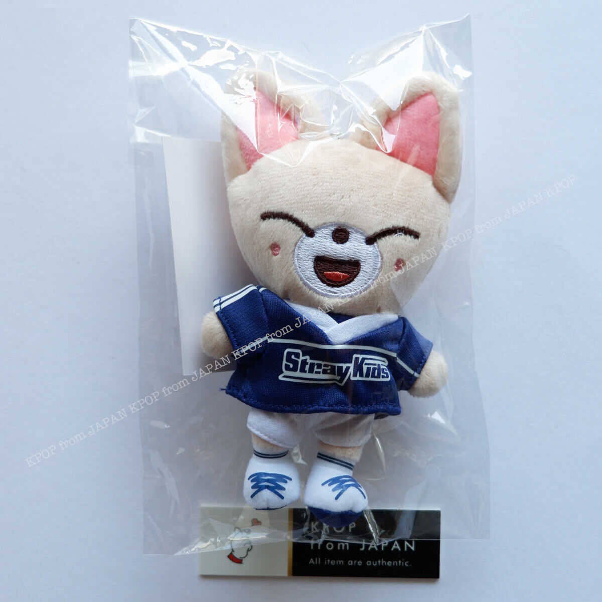 Stray kids JYP JAPAN POPUP STORE 2024 BAG CHARM Wolf Chan Stray kids JYP JAPAN POPUP STORE 2024 BAG CHARM Wolf Chan