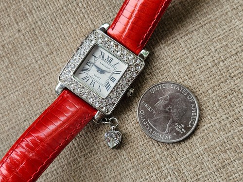Vernier Ladies Wristwatch Red Patent Leather Strap Quartz Analog Wrist Watch - Picture 7 of 11