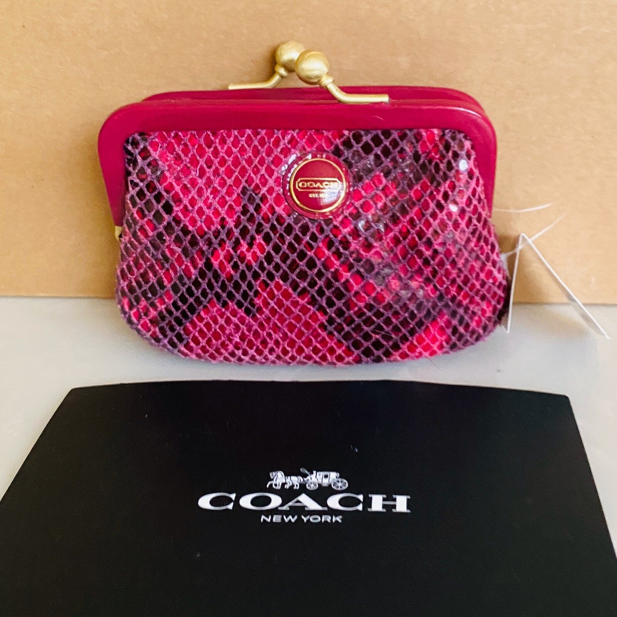 NWT COACH SIGNATURE RASPBERRY SNAKESKIN FRAMED KISSLOCK COIN PURSE