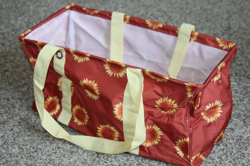 THIRTY-ONE LARGE UTILITY TOTE (new) PICK YOUR FAVORITE DESIGN - Picture 11 of 15