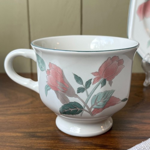 Mikasa Continental Japan Silk Flowers F 3003 Set of 2 Tea Pair - Picture 6 of 17