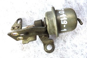 Porsche 924 944 Vacuum Can Can 2F 27