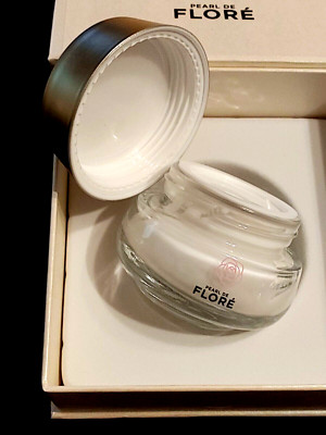 $300 value Pearl de Flore Le Rose 1.76oz/50g Daily Defense Cream in Magnetic Box
