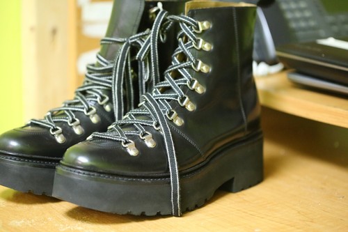 NEW Grenson Nanette Black Lace Up Hiking Boots Women’s UK 8 USA 10+ EU 42 212049 - Picture 4 of 8