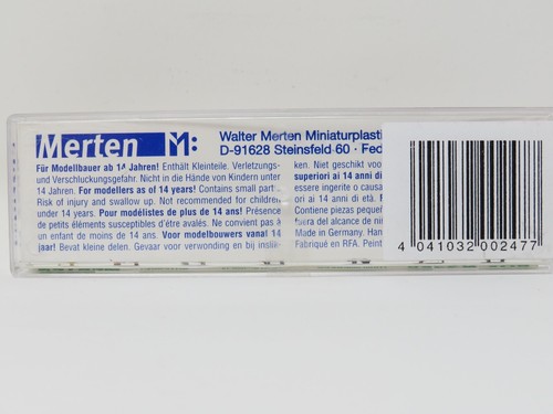 Merten N 272258 Tradesman Dog Painters Butcher Baker Workers People Figure Set - Picture 4 of 4