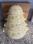 Set of 4 Vtg 1980's Pyrex Shenandoah Cinderella Mixing Bowl #444, 443, 442, 441