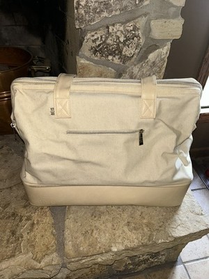 BEIS The Weekender Large Bag in Beige Brand New!!! 
