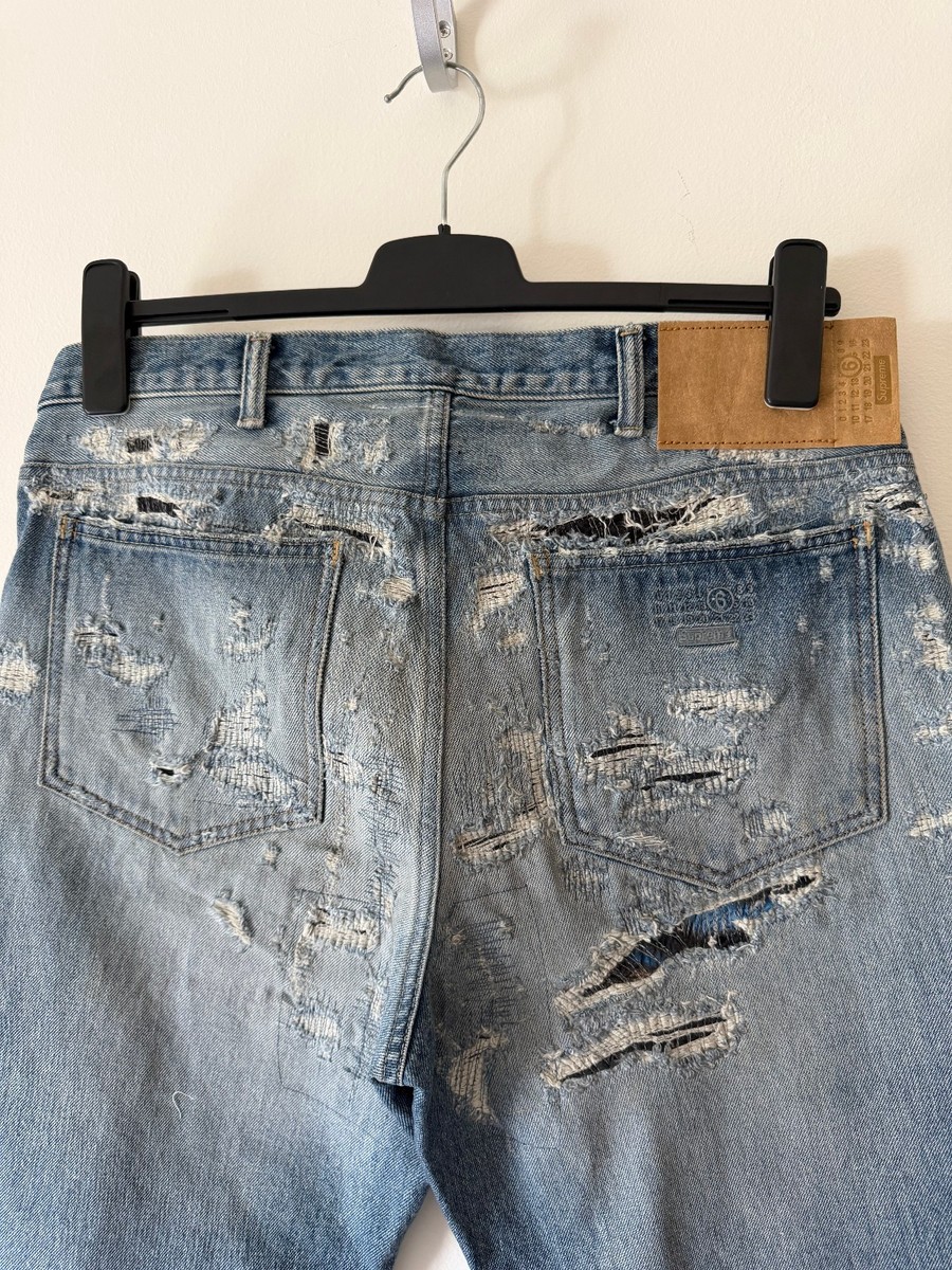 Supreme x MM6 Maison Margiela Distressed Loose Fit Jeans - Size 32