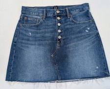 GAP Medium Wash Denim Button Fly Distressed Mini Skirt Women's Size 6