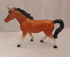 Vtg Porcelain Brown Black & White 7.5 X 9.75 X 2.5" Horse-No Chips Or Cracks
