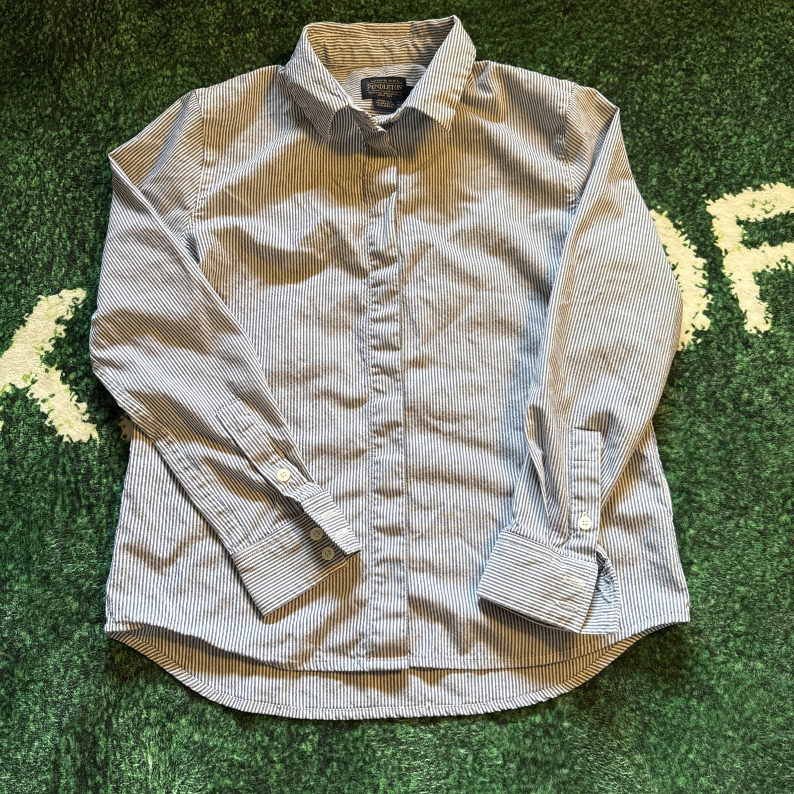 Small Pendleton Long Sleeve Button Up Womans Shirt - image 1