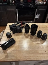 Fujifilm X-T2 Camera Bundle – Battery Grip + 4 Batteries + Charger + 4 Lenses