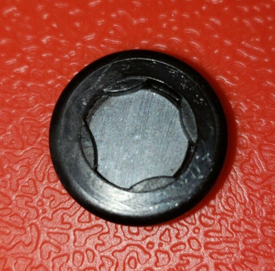 QUANTITY: 1 - Super Chexx & Pro Bubble/Dome Hockey Magnetic Puck GENUINE NEW OEM