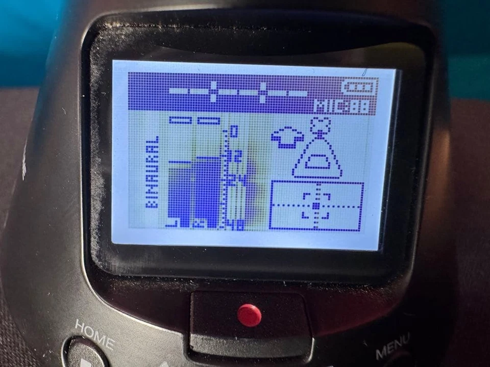 ZOOM H3-VR Virtual Reality Audio Recorder 360 Ambisonic Mic with CBH-3 Carrying - Image 4 of 4