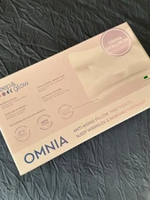 New in Box SLEEP & GLOW Omnia Hyaluron Wrinkle Pillow (value $350)
