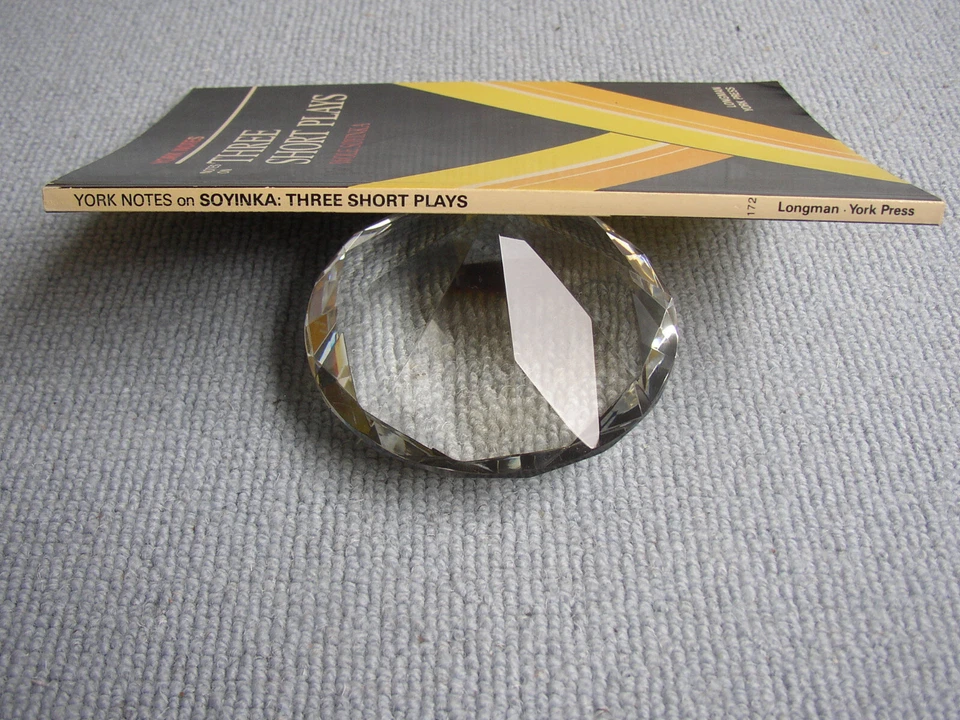 Unread York Note Three Short Play Wole Soyinka Swamp Dwellers Trial Brother Jero - Image 3 of 4