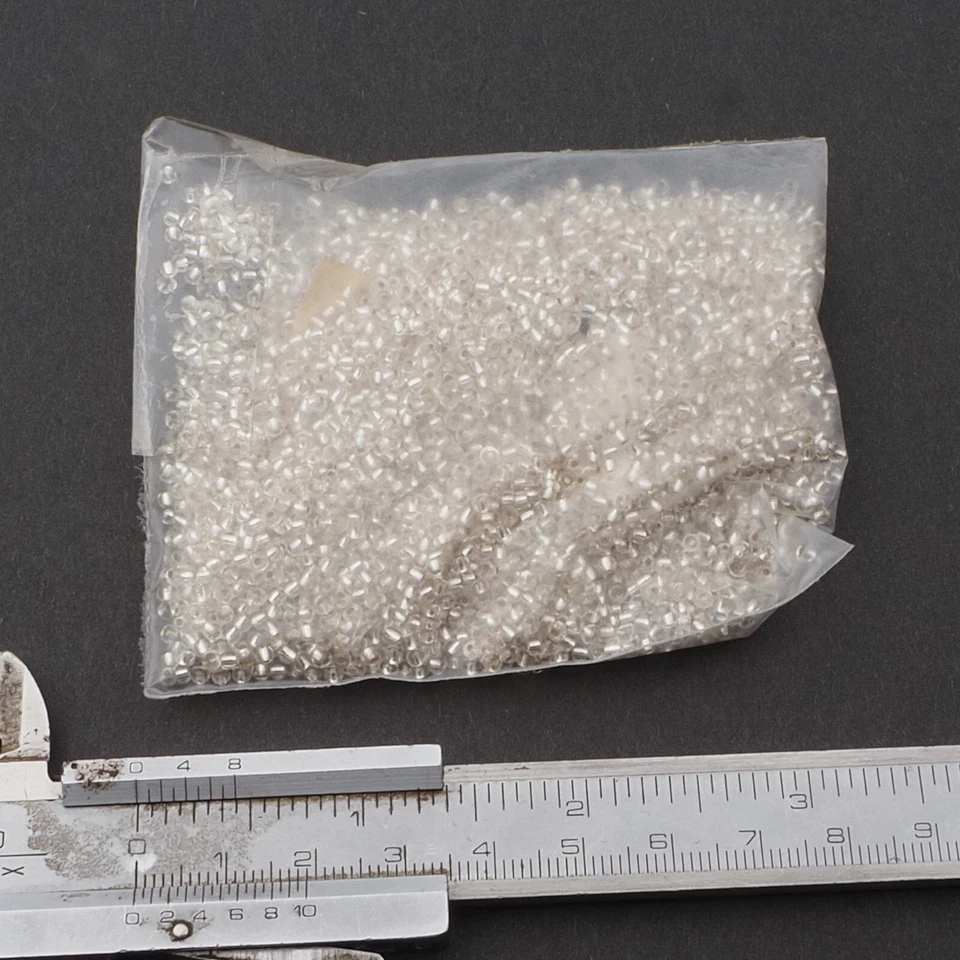 Lote (3000) Cuentas de semillas de vidrio transparente forradas de plata checas Jablonex Foto 2 de 2