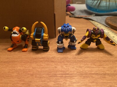 Galoob  L.G.T.I. ZBOTS Z-Bots Lot Of Three (4) Figures
