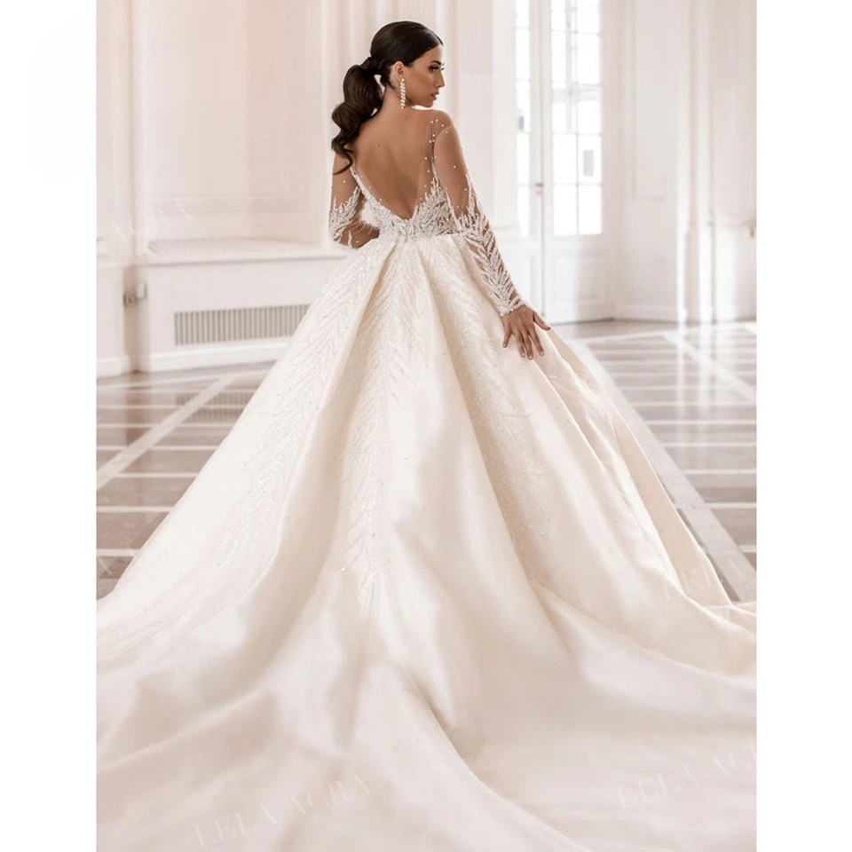 Vestidos de novia de baile de princesa novia con cuentas espalda sin espalda línea A vestidos de novia Foto 3 de 4