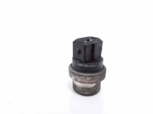 Volkswagen PASSAT B4 1994 Kühlmitteltemperatursensor 1H0959625 Diesel 20333444