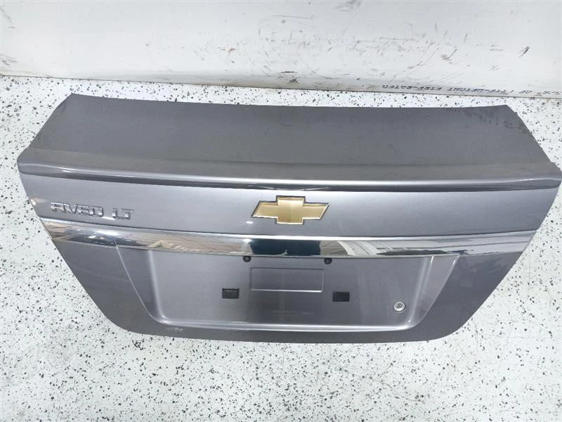 Chevrolet Aveo 2007-2011 puerta trasera con tapa Foto 3 de 4