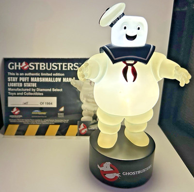 Ghostbusters Stay Puft Light Up Statue with COA 1005/1984 - Diamond Select 2011