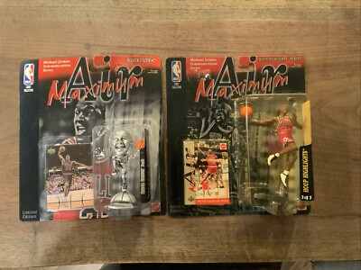 1999 Mattel Maximum Air Michael Jordan 2 Pack: Hoop Highlights & Silver Edition
