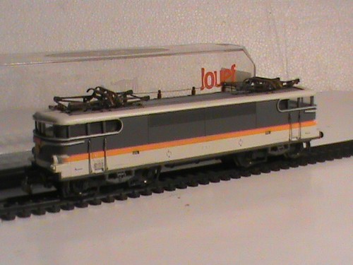 locomotive électrique HO JOUEF 832900/BB 9281 CORAIL/ BOITE PLEXI/OCC | Zustand: Occasion
