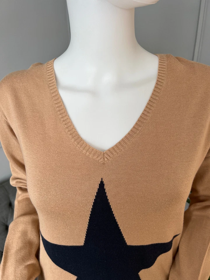 HUSH Jumper Small S Brown Camel Midnight V Neck Star  - Image 4 of 4