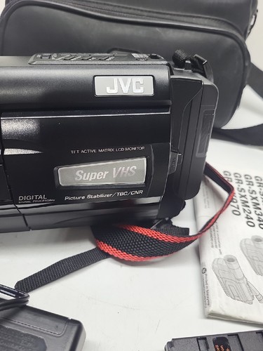 JVC GR-SXM240U Camcorder Super VHS-C For Parts Or Repair - Picture 23 of 23