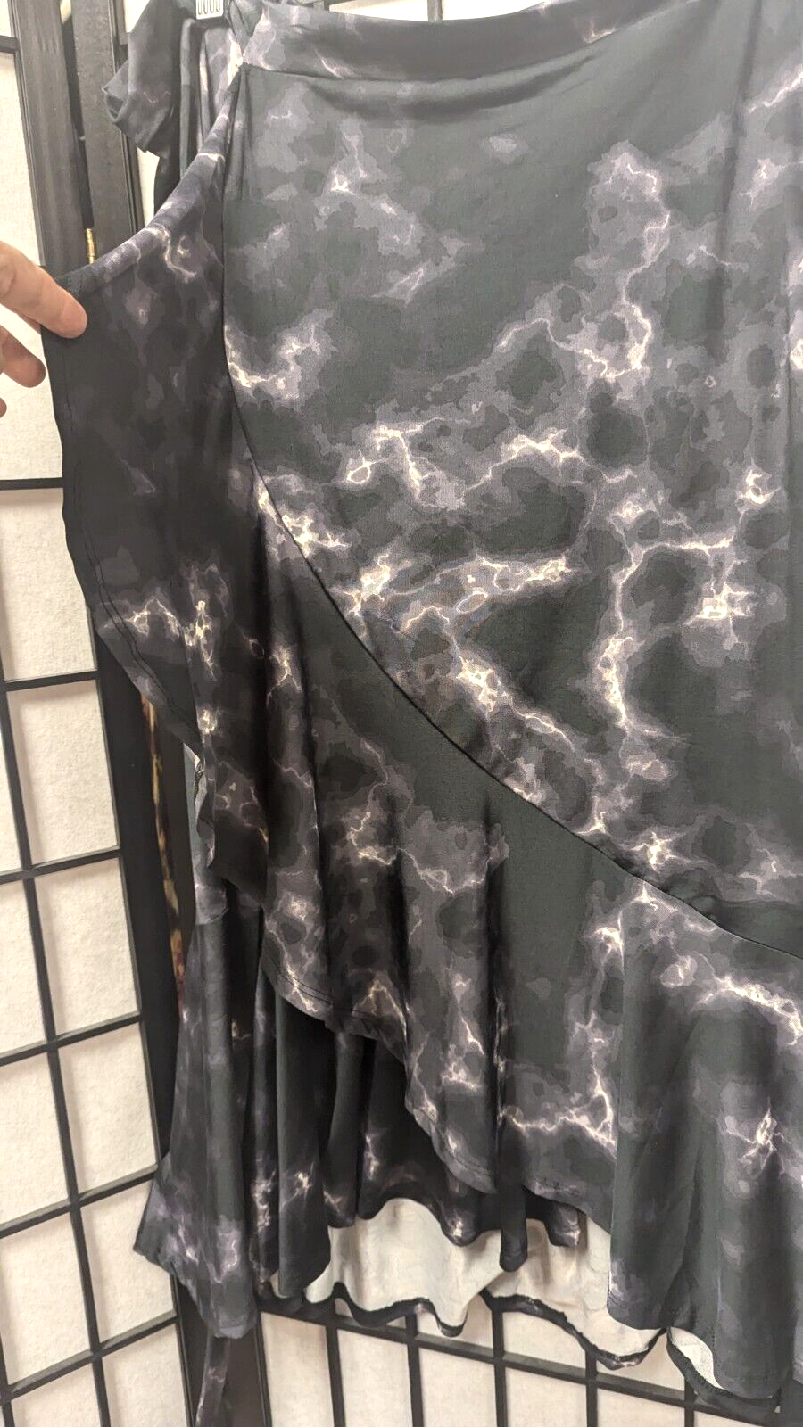Picture 1 of 11