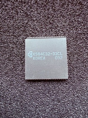 1 Stück/pc. KS84C32-33CL - SAMSUNG - PLCC84 - Dynamic RAM Controller 33.33MHz