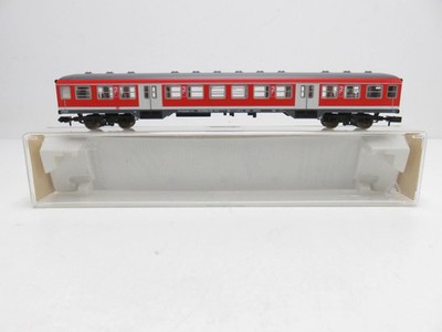 (SAL0829) Fleischmann 8148 Nahverkehrswagen 2. Kl. der DB, N, OVP