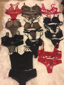 NEW LOT 22 VICTORIA'S SECRET SETS BRA , 11 BRAS, 11 PANTY THONG DIFFERENT SIZES