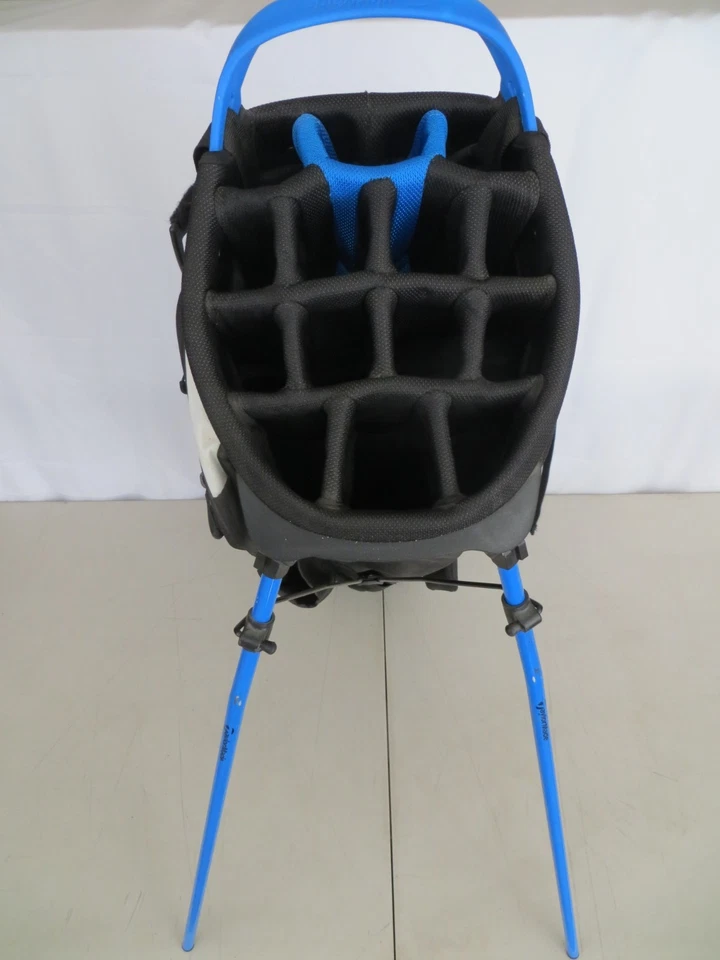 2024 TaylorMade Flextech Crossover 灰色 14 路支架包双肩带 — 第 4/4 张图片