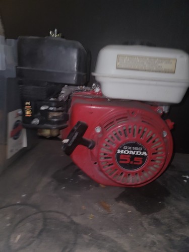 Honda GX160 Engine  5.5  2.5" long shaft 3/4" diameter