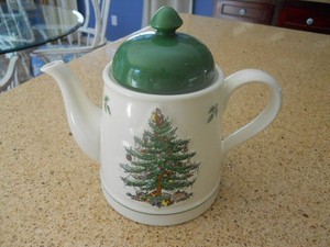 Spode Christmas Tree Teapot - Theepot