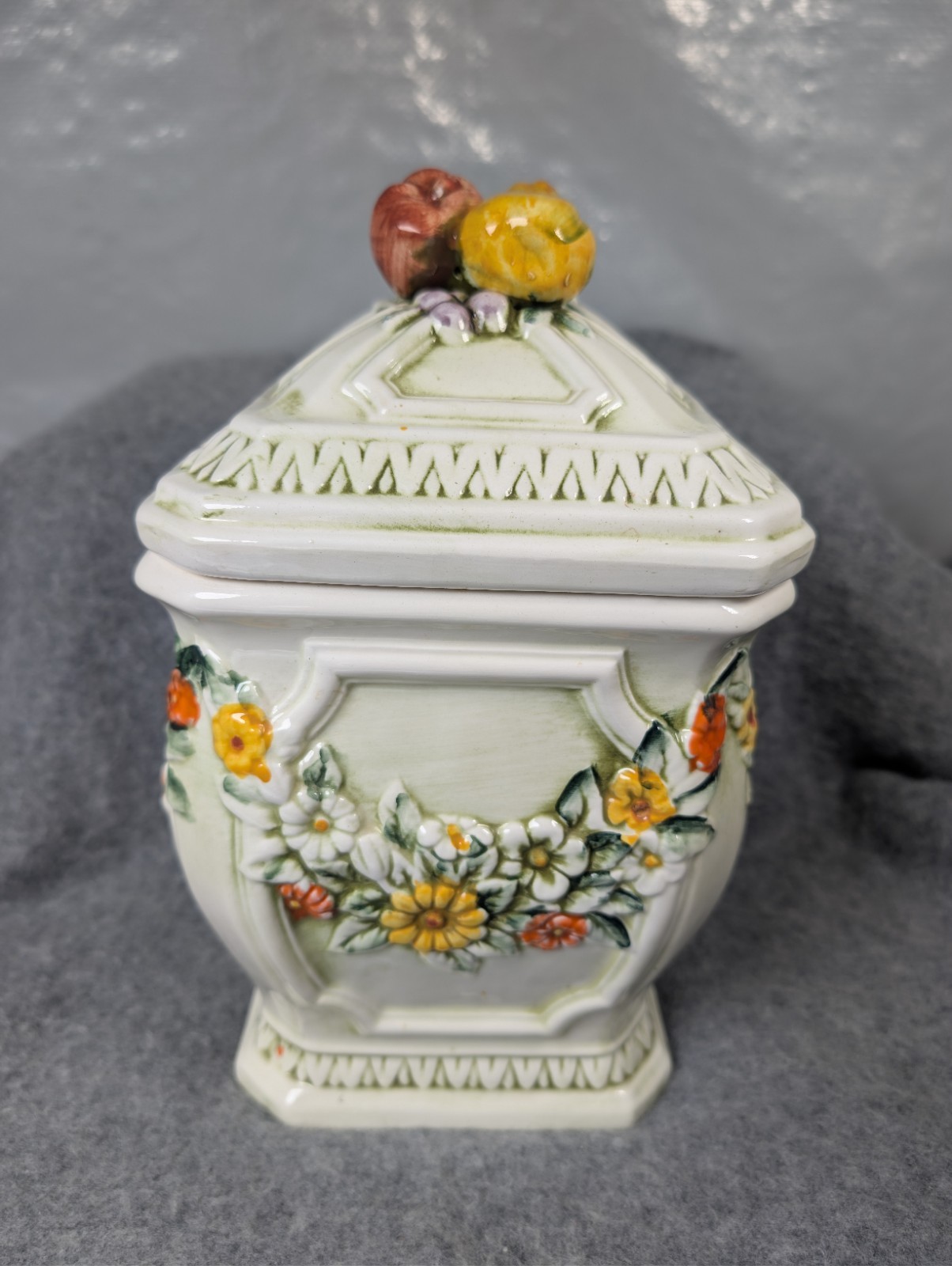 Lefton Cookie Jar 6722 Fantasia Kitchen Canister Vintage Multipurpose GUC HTF