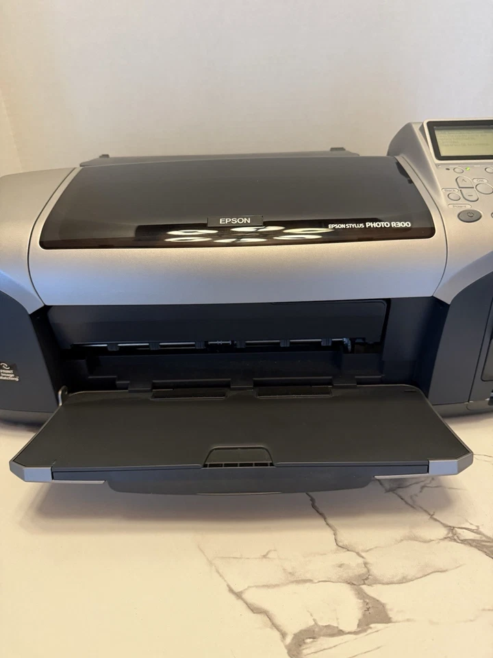 Epson Stylus Photo R300 Inkjet Printer  - Image 2 of 4