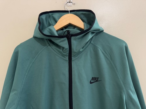 Nike Tech Lightweight Knit Full-Zip Hoodie Green Men Size M FD4501-361 $125 NEW - Picture 2 of 8