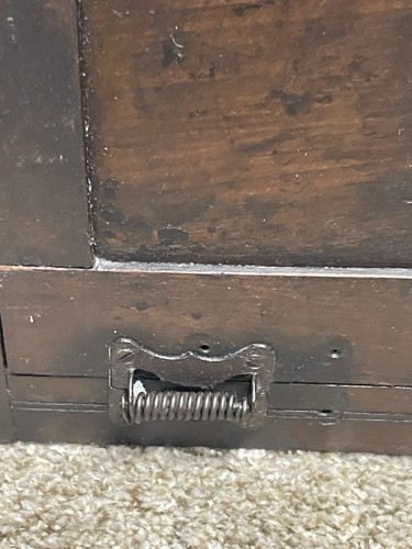 Charming Vtg Curved Store Countertop Display Case -Drawbridge Type Door Original - Picture 14 of 24