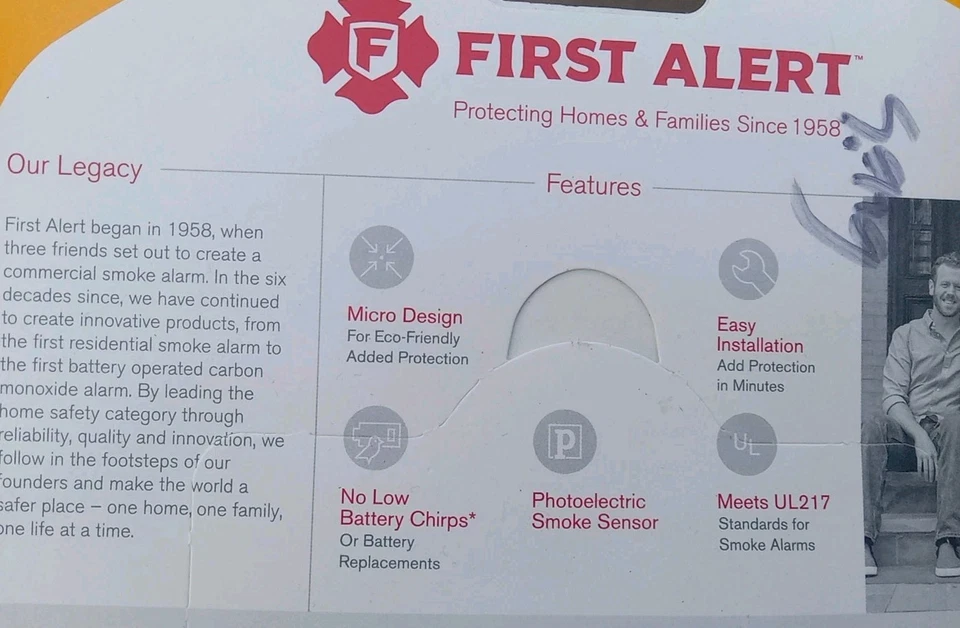 First Alert Smoke Alarm Micro Design 10 Year Battery New Easy Installation - Image 4 of 4