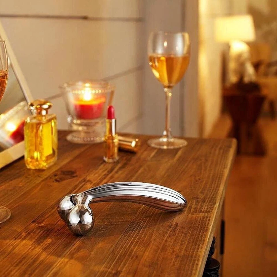 ReFa CARAT RAY FACE RF-RF2121B Facial Equipment Microcurrent Face Roller NEW - Image 3 of 4