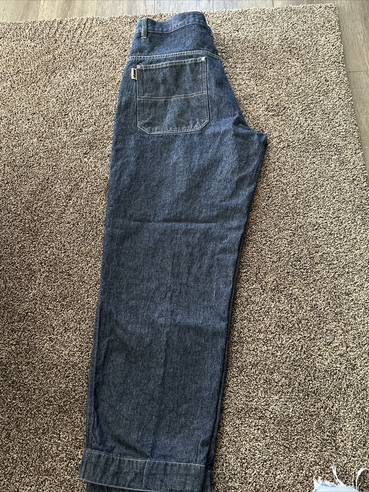 Picture 9 of 11