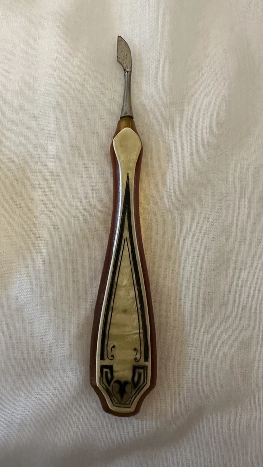 Herramienta de manicura para cutículas/raspador de uñas La Favorite de colección Foto 4 de 4